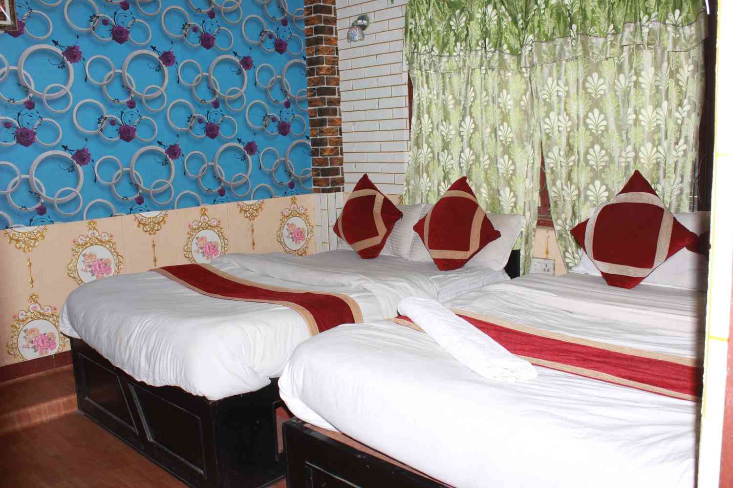 Hotel Panchadhura Luxury Room